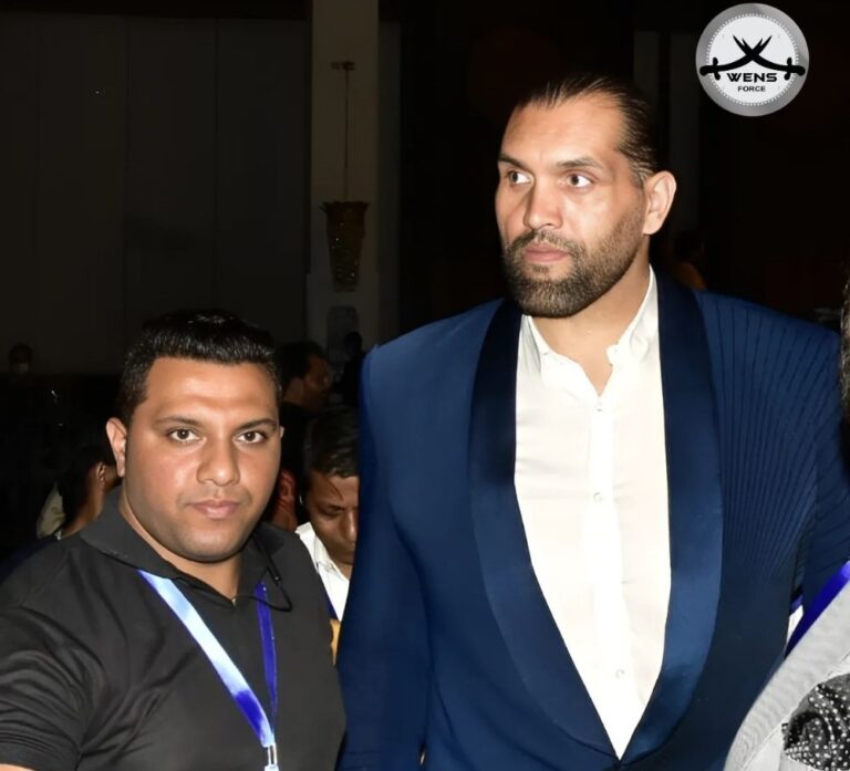 WENS Force private security officer for the protection of the great Khali